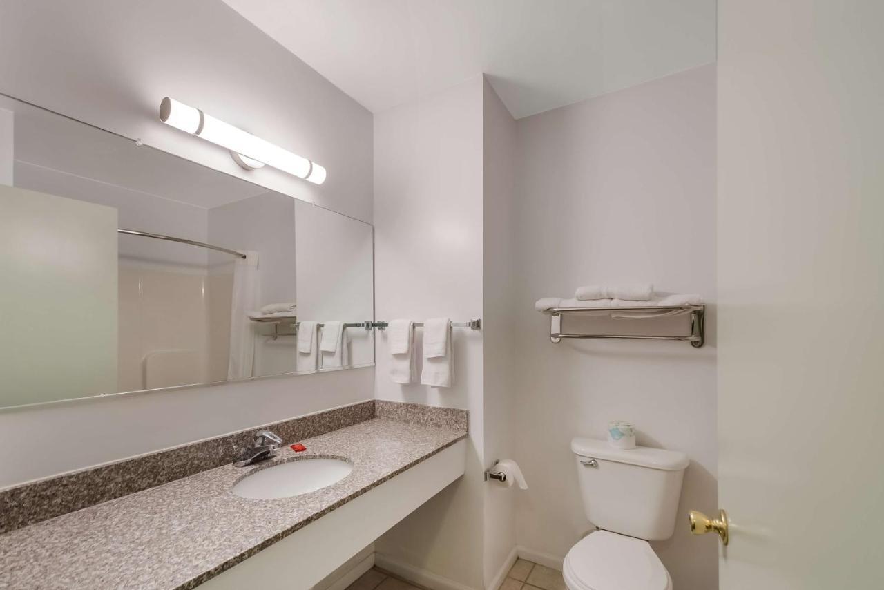 Surestay Plus Hotel By Best Western Berkeley Springs Buitenkant foto