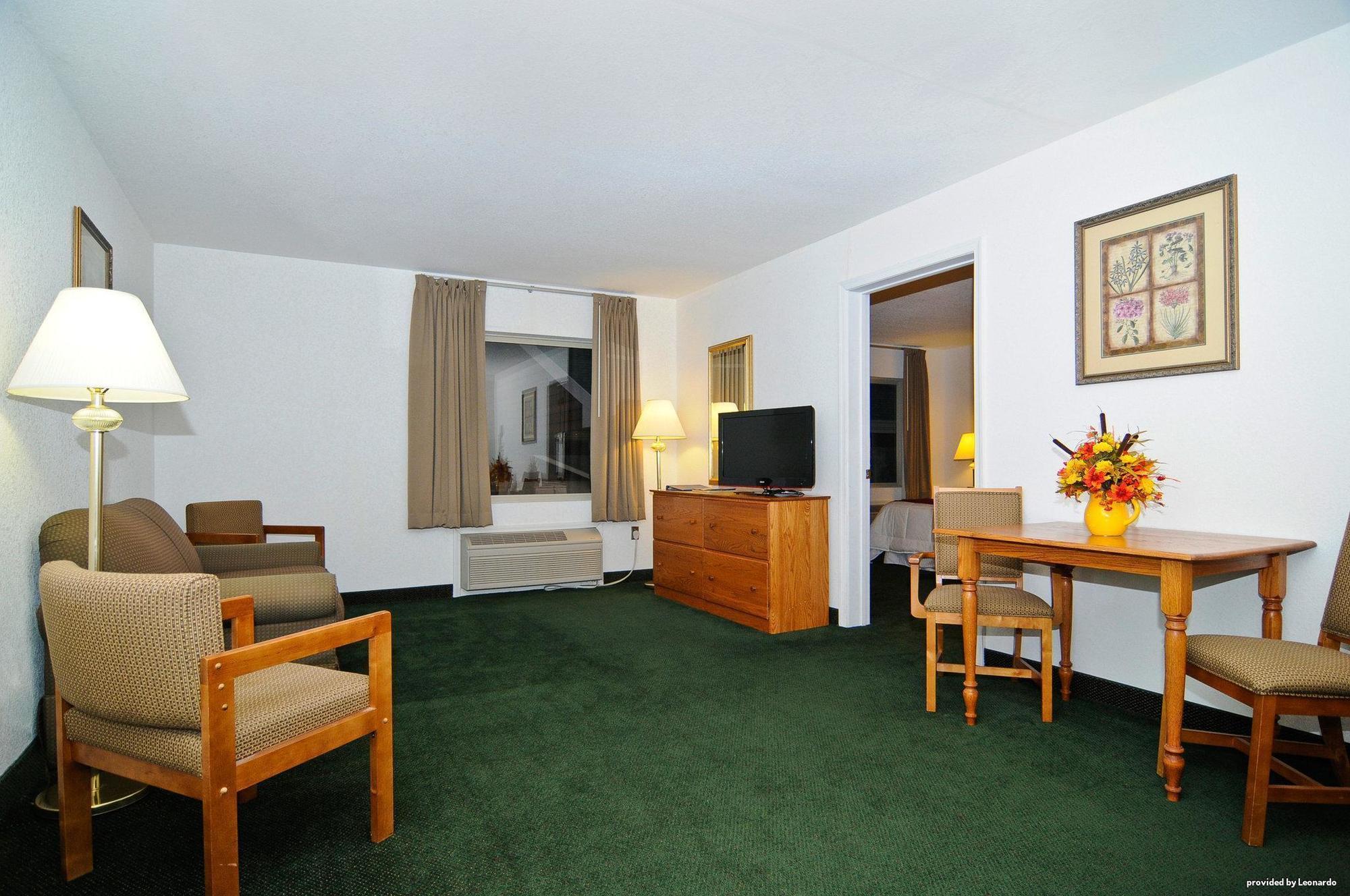 Surestay Plus Hotel By Best Western Berkeley Springs Buitenkant foto