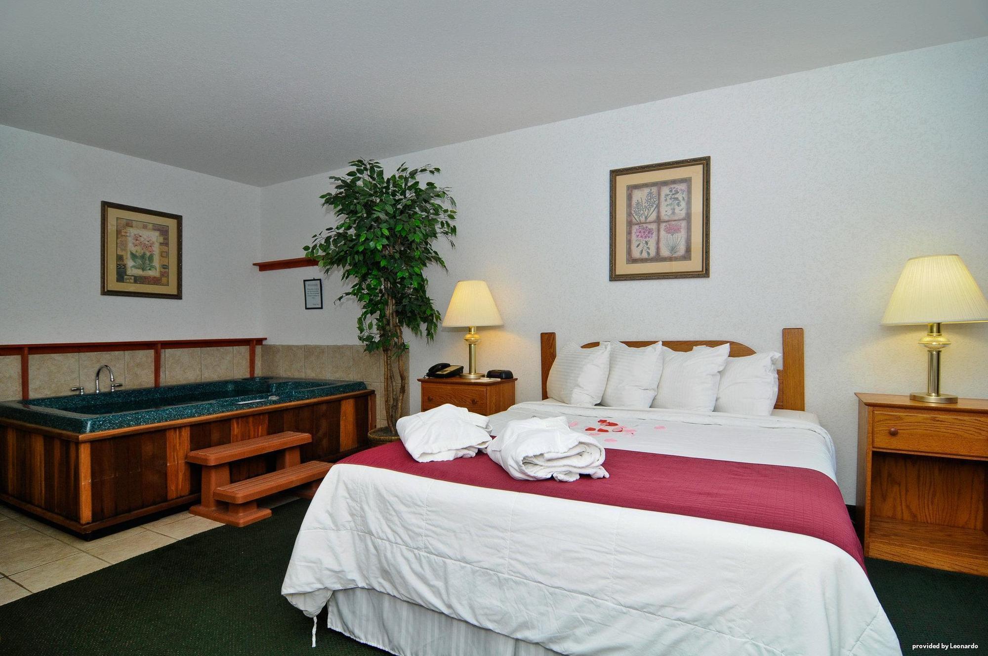 Surestay Plus Hotel By Best Western Berkeley Springs Kamer foto