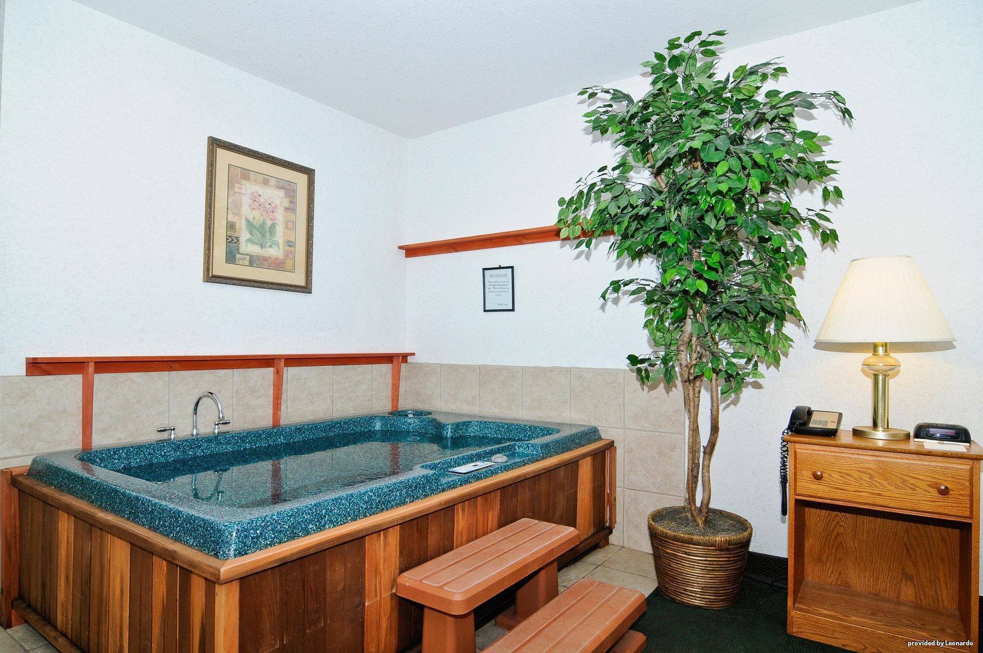 Surestay Plus Hotel By Best Western Berkeley Springs Faciliteiten foto