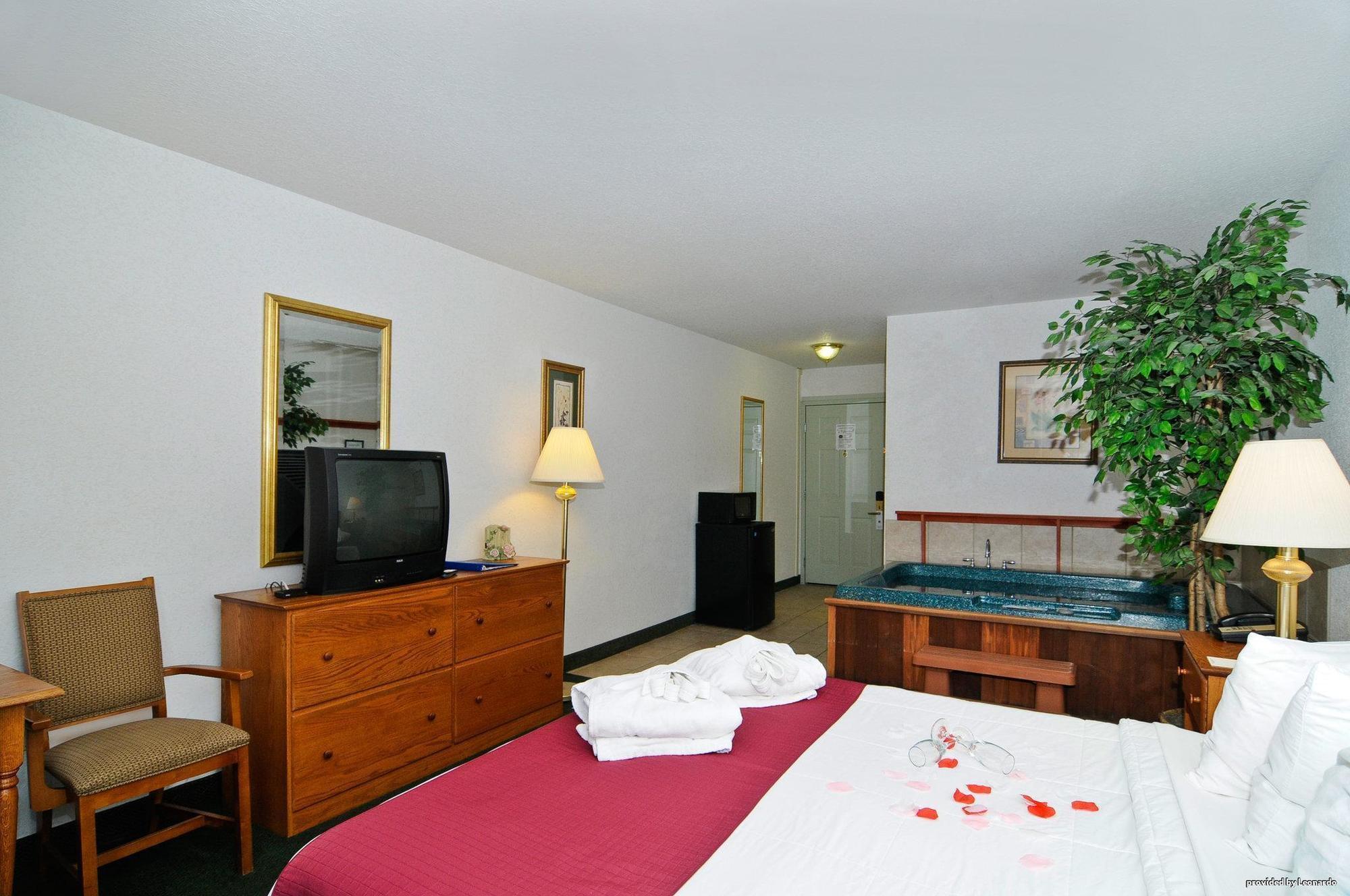 Surestay Plus Hotel By Best Western Berkeley Springs Kamer foto