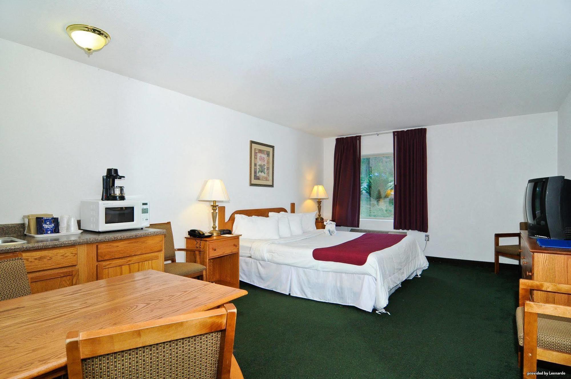 Surestay Plus Hotel By Best Western Berkeley Springs Kamer foto