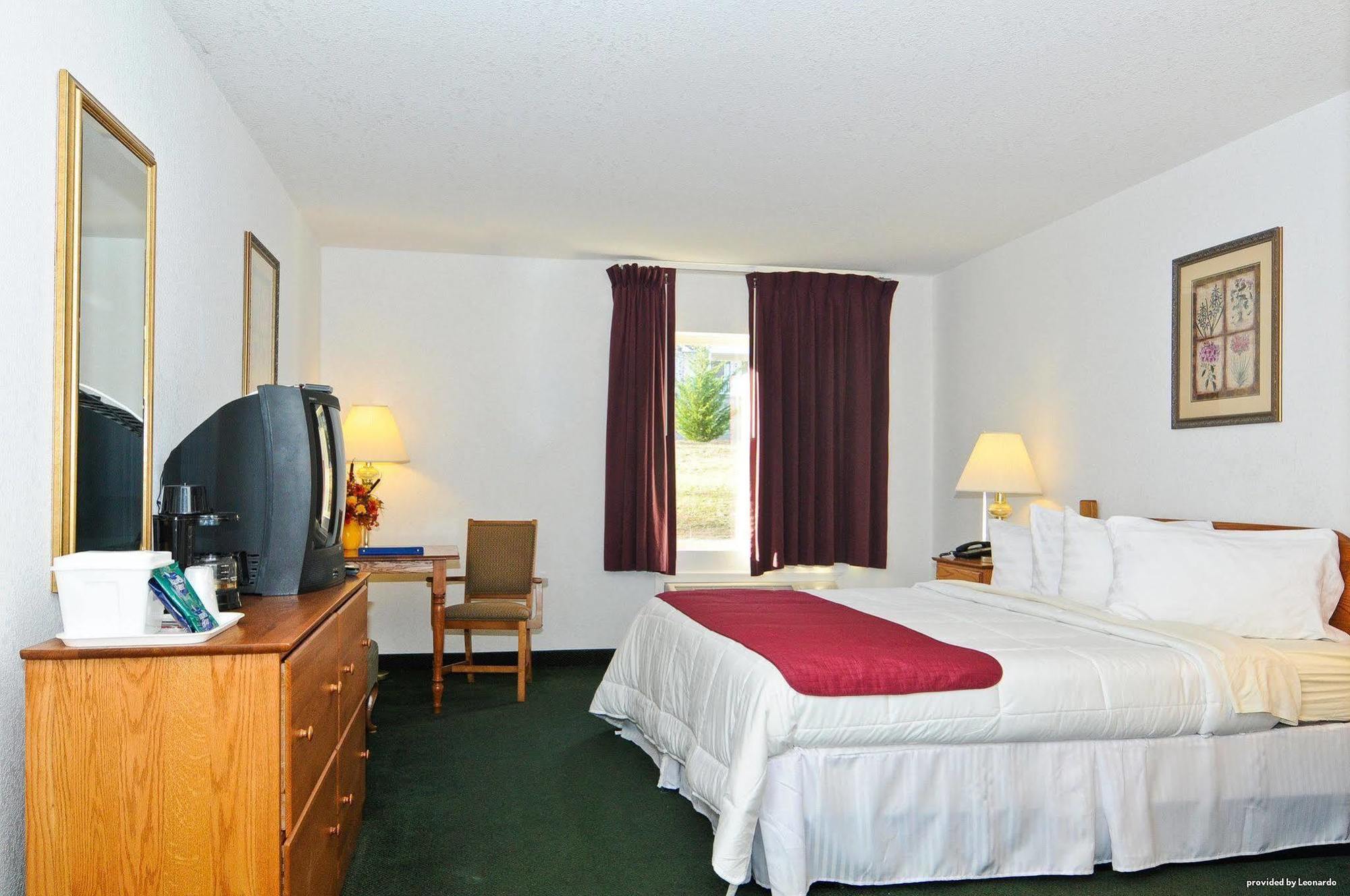 Surestay Plus Hotel By Best Western Berkeley Springs Kamer foto