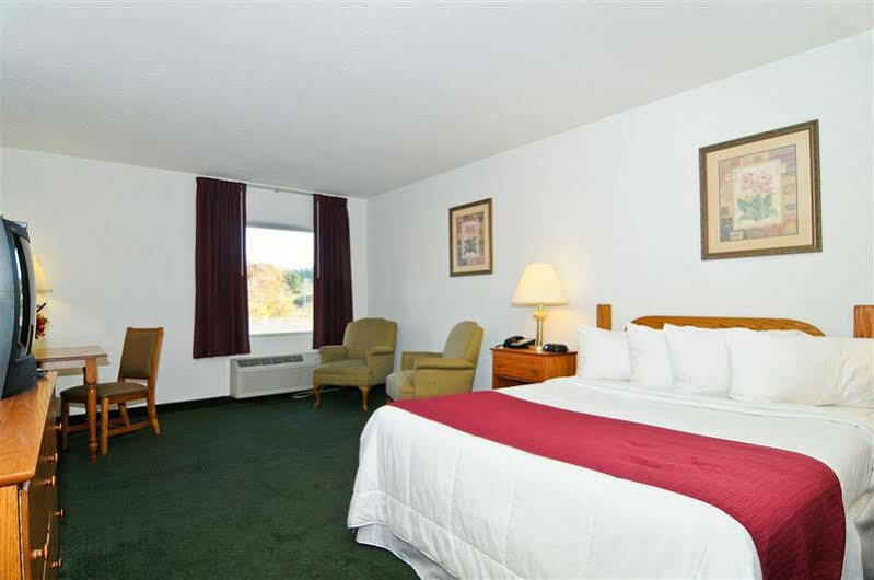 Surestay Plus Hotel By Best Western Berkeley Springs Buitenkant foto