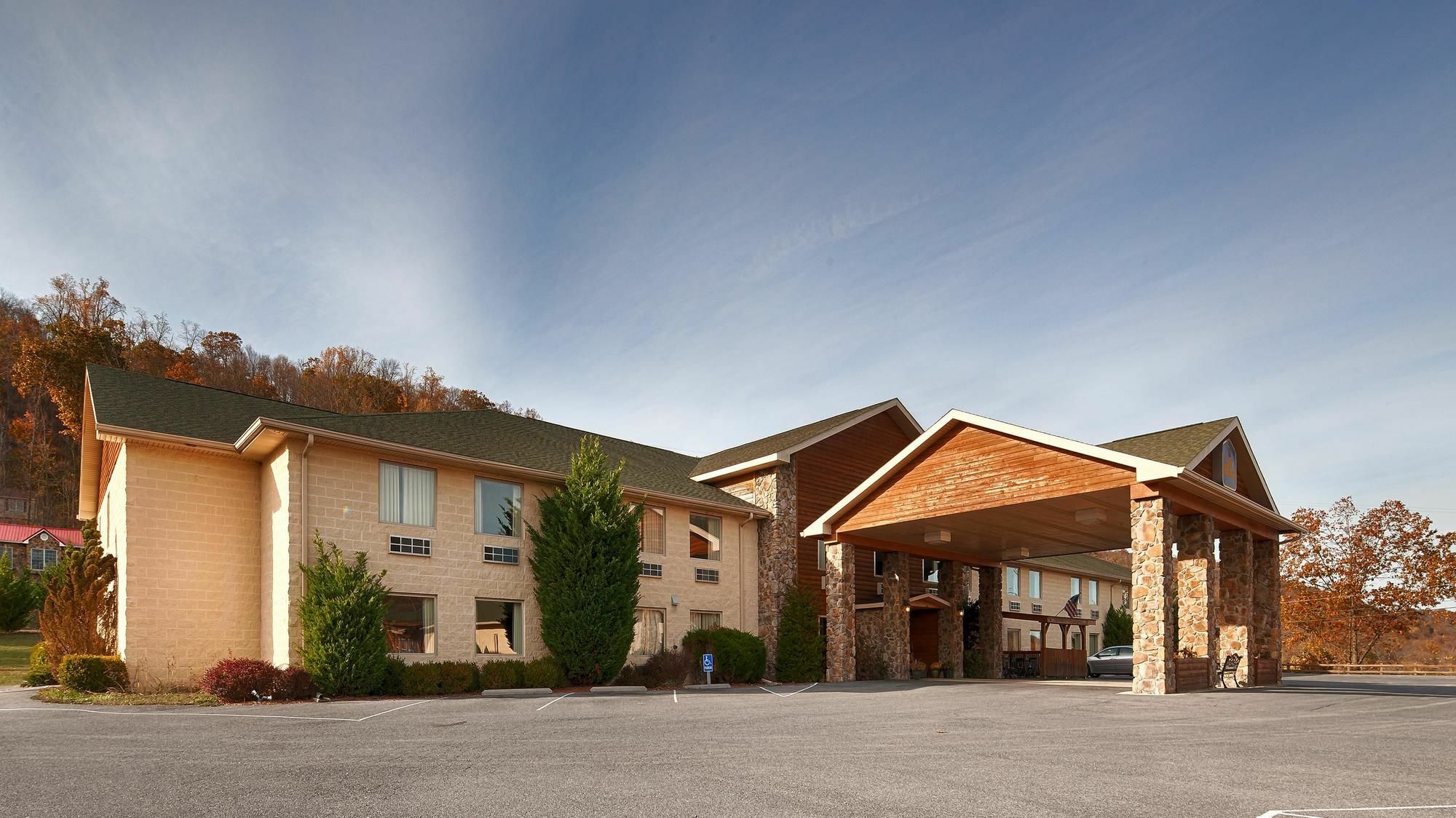 Surestay Plus Hotel By Best Western Berkeley Springs Buitenkant foto